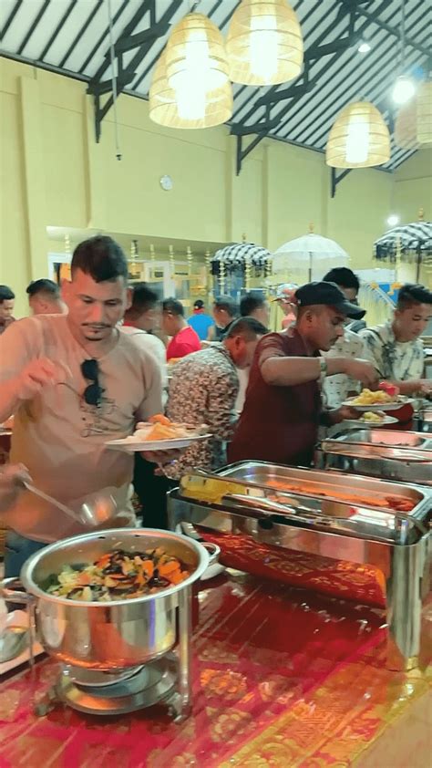 Fantastic Buffet Jimbaran Bay .